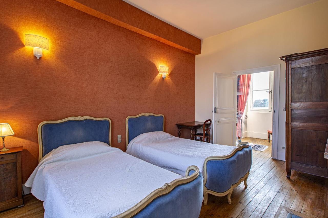 Manoir de la Voute maison d'hôtes Pouillé Extérieur photo