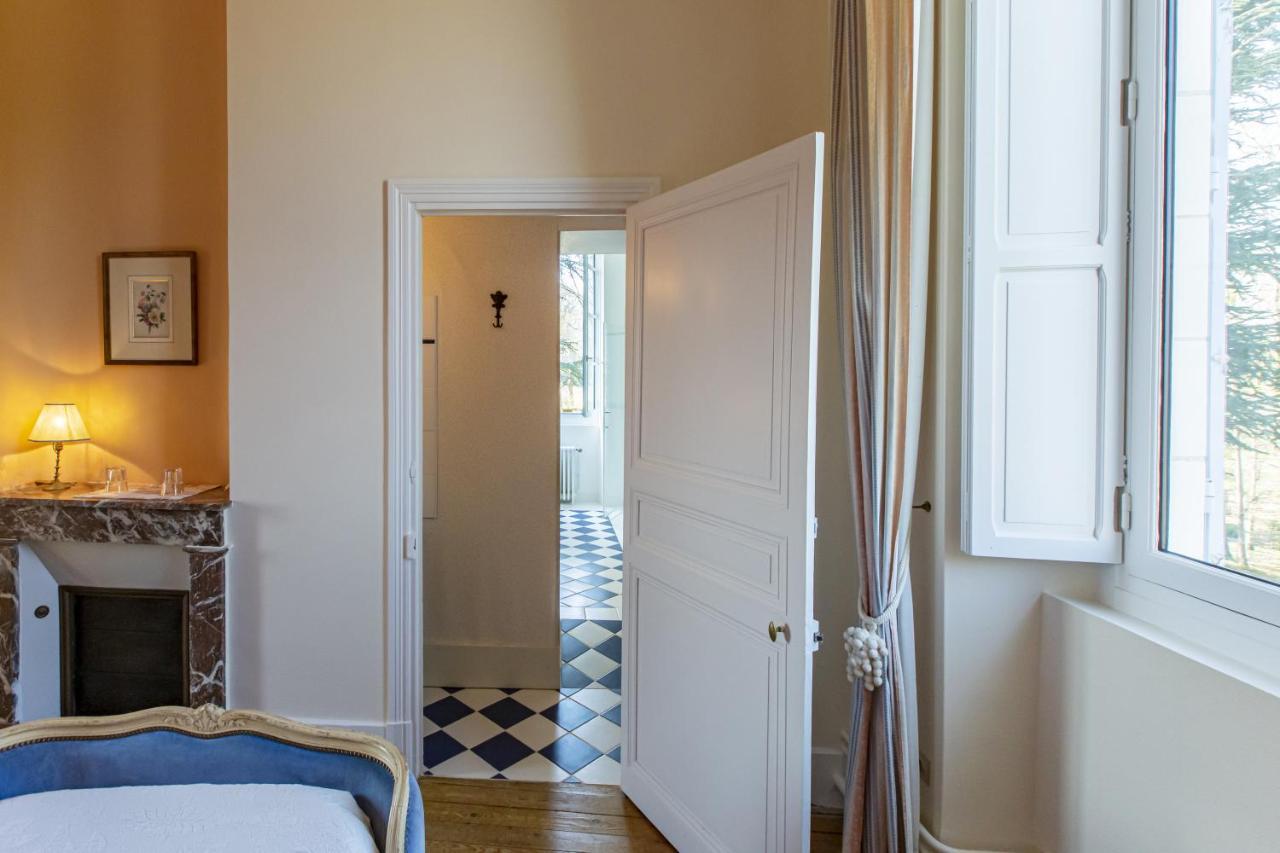 Manoir de la Voute maison d'hôtes Pouillé Extérieur photo