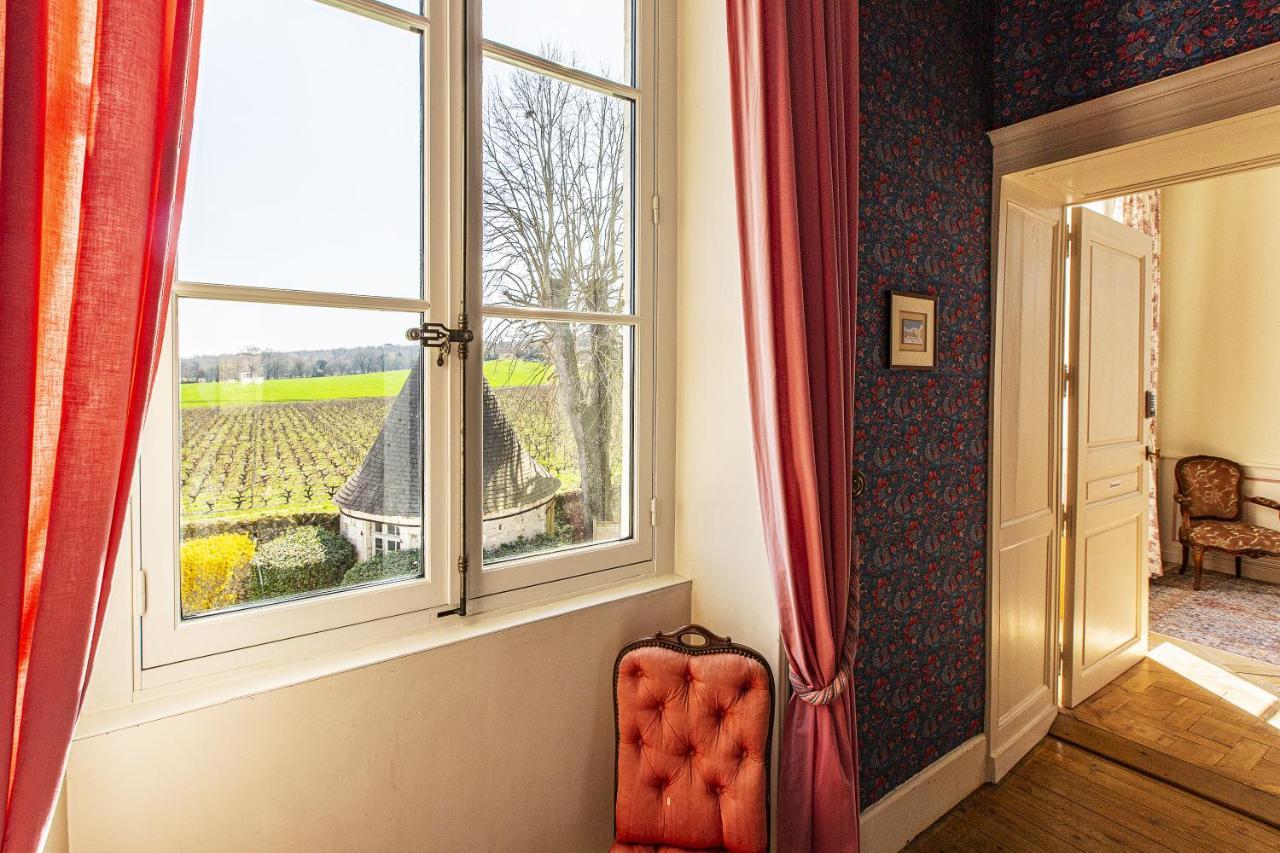 Manoir de la Voute maison d'hôtes Pouillé Extérieur photo