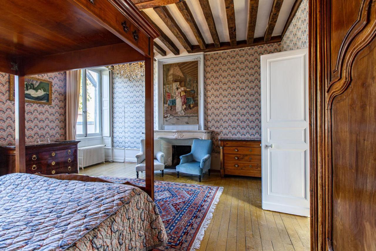 Manoir de la Voute maison d'hôtes Pouillé Extérieur photo
