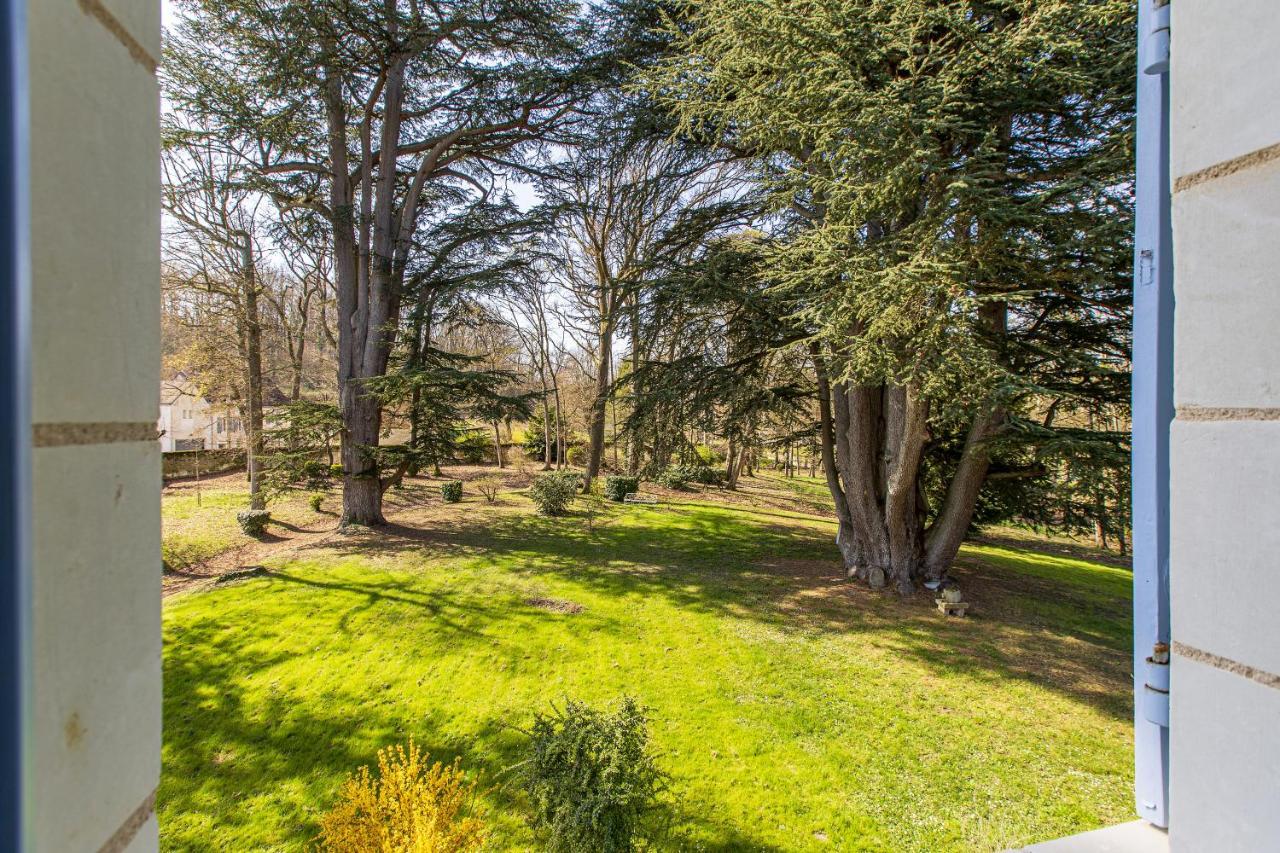 Manoir de la Voute maison d'hôtes Pouillé Extérieur photo