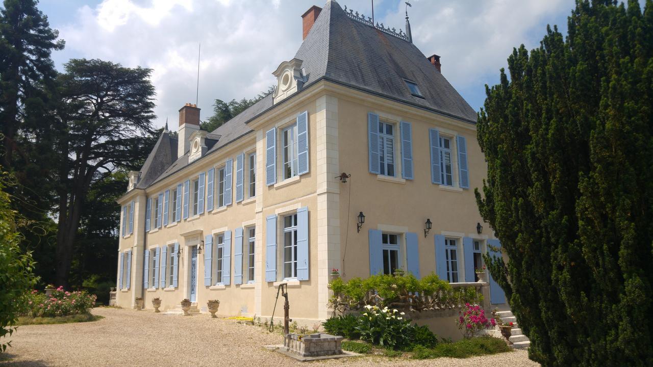 Manoir de la Voute maison d'hôtes Pouillé Extérieur photo